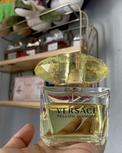 Yellow Diamond Woman’s Perfume