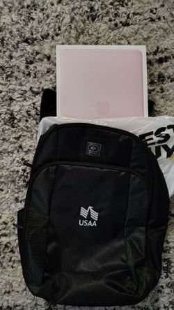 Brand Neo MacBook Neo 13inch 256 GB and Backpack