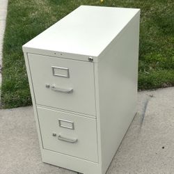 Filing Cabinet With Key 