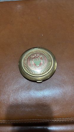 Art Deco style vintage compact unused