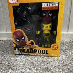 Marvel Deadpool x men training suit action figure( Hot topic exclusive)