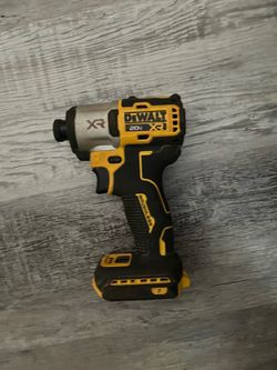Dewalt 1/4 inch impact driver