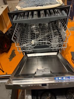 Bosch 300 Series Stainless Steel Dishwasher
