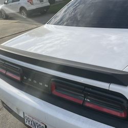 Dodge Challenger Spoiler