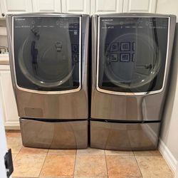 LG SIGNATURE Washer & Gas Dryer Set - MEGA Capacity - With Pedestals
