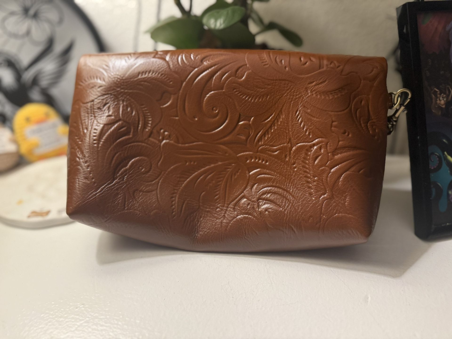 Patricia Nash Valerie Tooled Leather Foldover Wristlet Cutch Handbag P90407 