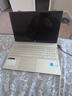 🔥 HP Pavilion Touchscreen Laptop – Great Deal! $260 🔥 600$ new.