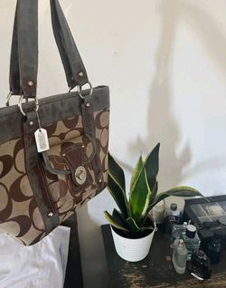 2 Vintage Coach Signature Purses – Tote & Crossbody Bundle