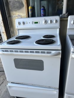 GE Electric Stove 