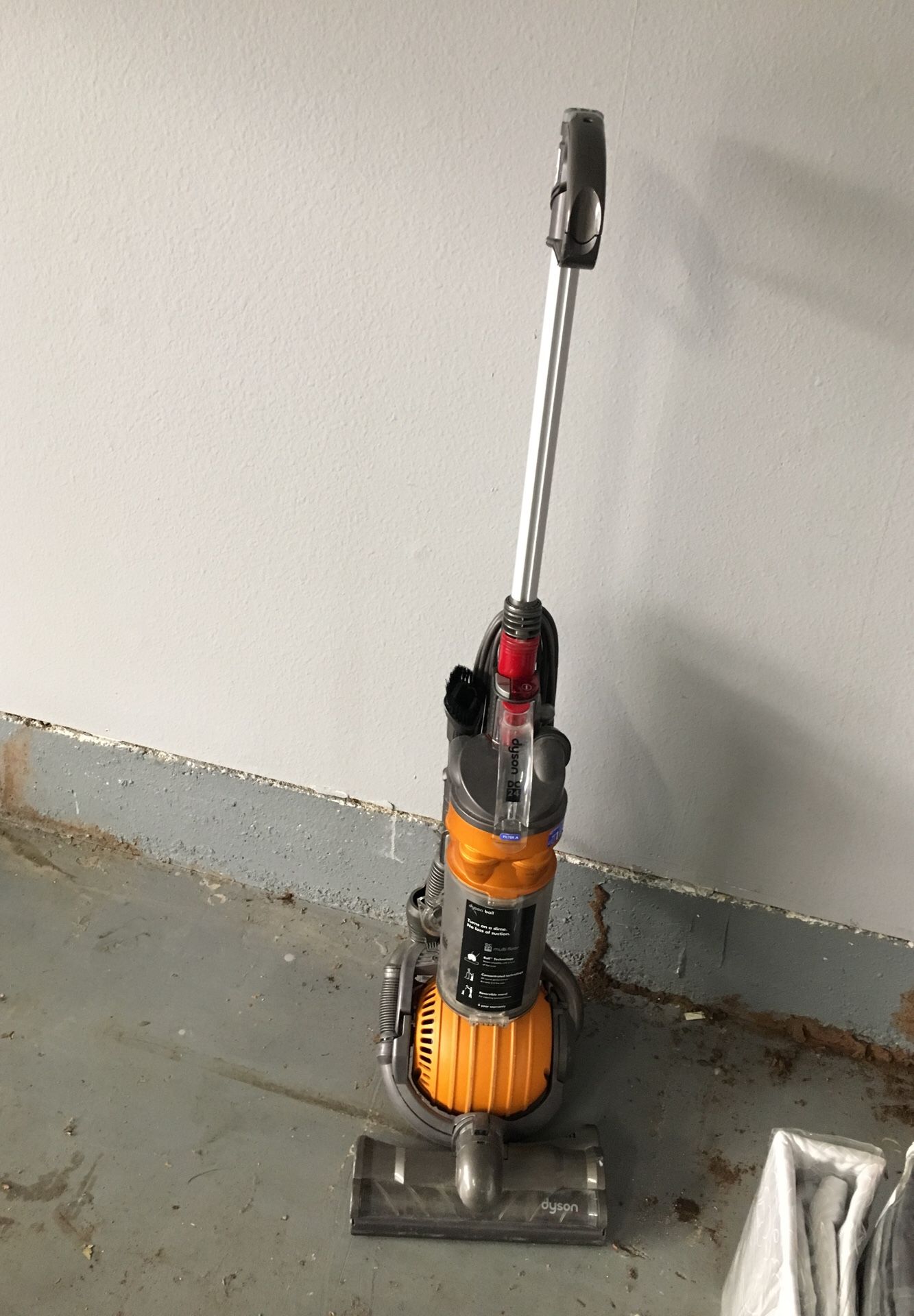 Dyson ball vacuum - needs maintenance