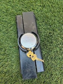 Trailer hitch lock