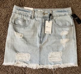 Light Wash Distressed Denim Skirt Sz 26
