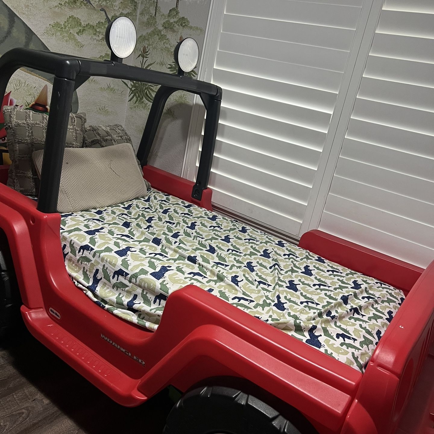 Jeep Wrangler Twin Bed Frame for Sale in Rialto, CA - OfferUp Jeep Wrangler Twin Bed Frame for Sale in Rialto, CA - OfferUp