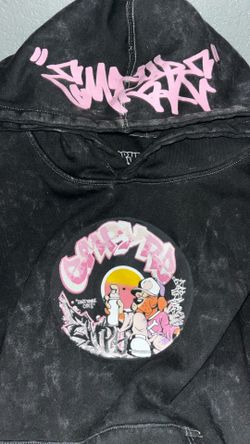 Empyre 70%cotton only wore 2 times no stains unisex Large a little baggy was looking for 60$
