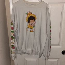 Woman’s Strawberry Shortcake Crewneck 