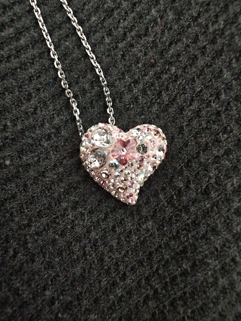 Swarovski Pink Crystal Alana Pendant - Necklace Like New