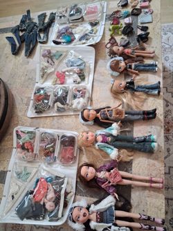 Bratz lot doll accessories