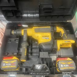 Dewalt 60 Volt Cordless SDS Demolition Hammer Drill. 
