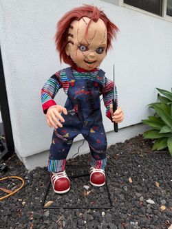 3.5 ft Halloween animated led Scarred Little Chucky decoration