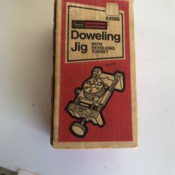 Vintage craftsman Dowling jig in mint condition with the original box