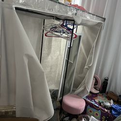 Portable Closet / Clothes Hanger