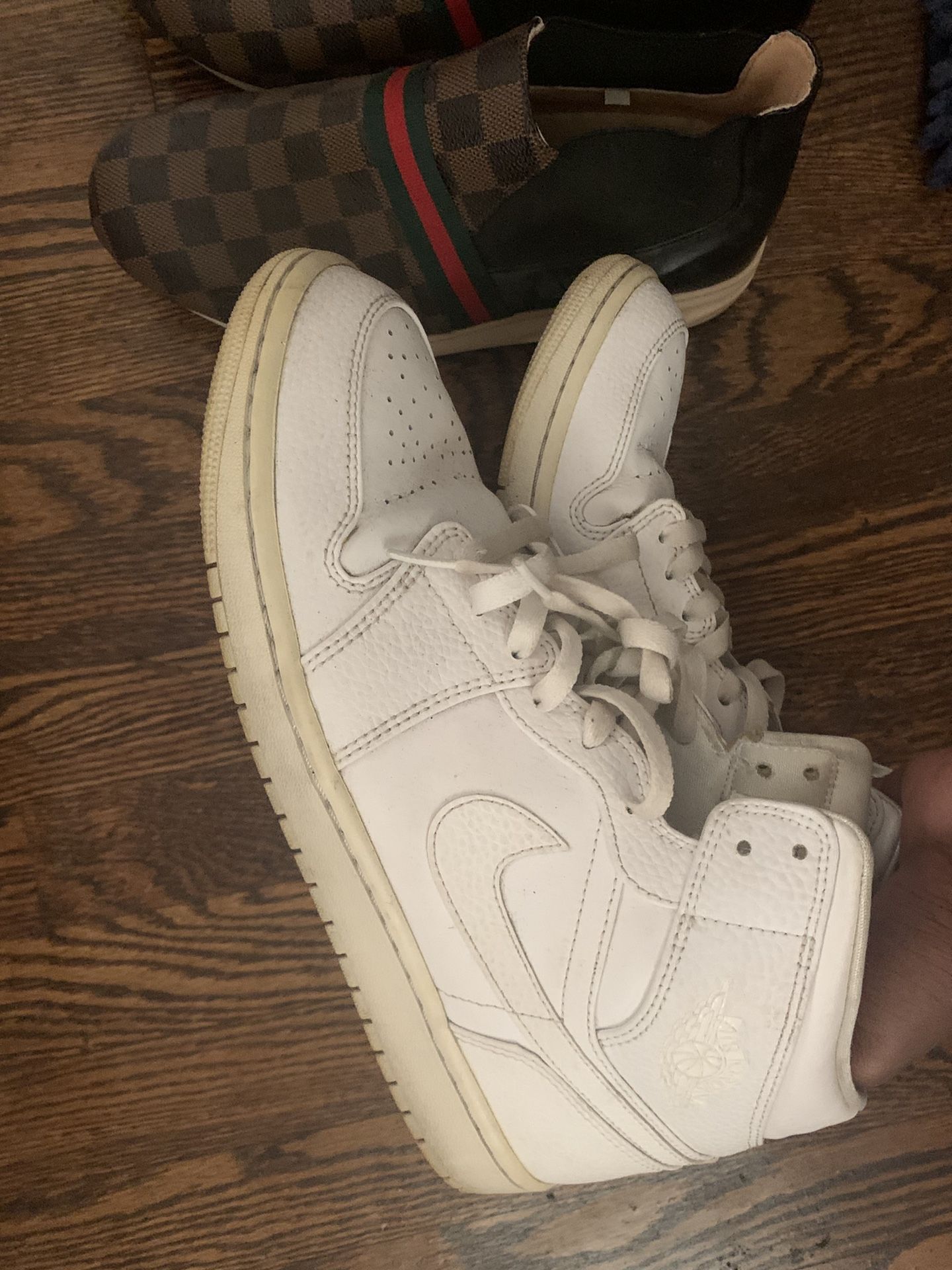 All White Jordan 1s Sz 11 Gucci Runners Size 11