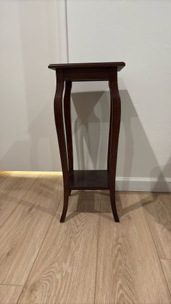 Bombay Company Vintage Mahogany SideTable 