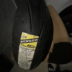 DUNLOP-02-SPORTMAX-{🏍️MOTORCYCLE-REAR🛞TiRE}-$69💵6️⃣9️⃣💲