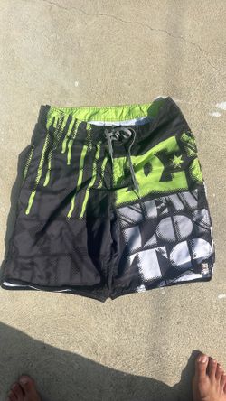 DC board shorts
