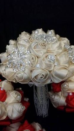 Ivory Pearl Wedding Bouquet