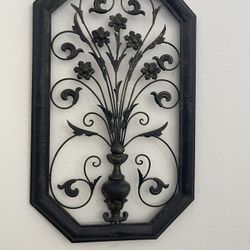2 Metal Wall Decoration 