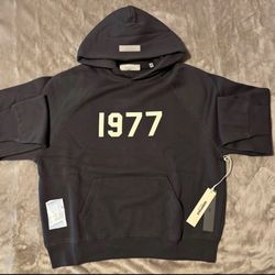 Fear Of God Essential 1977 Hoodie (iron)