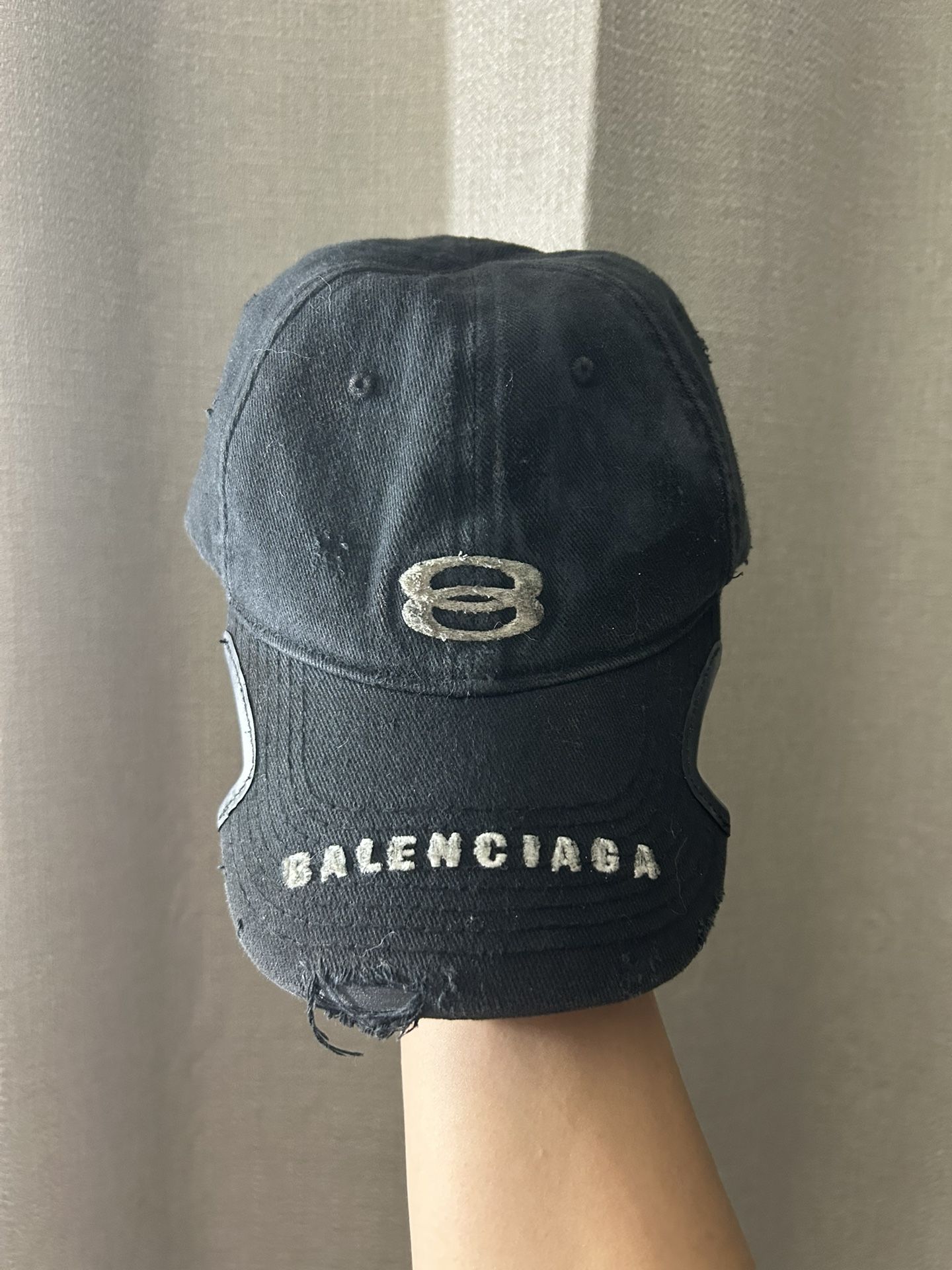 Balenciaga Cap