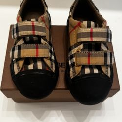 Burberry Kids Shoe Toddler Size 27