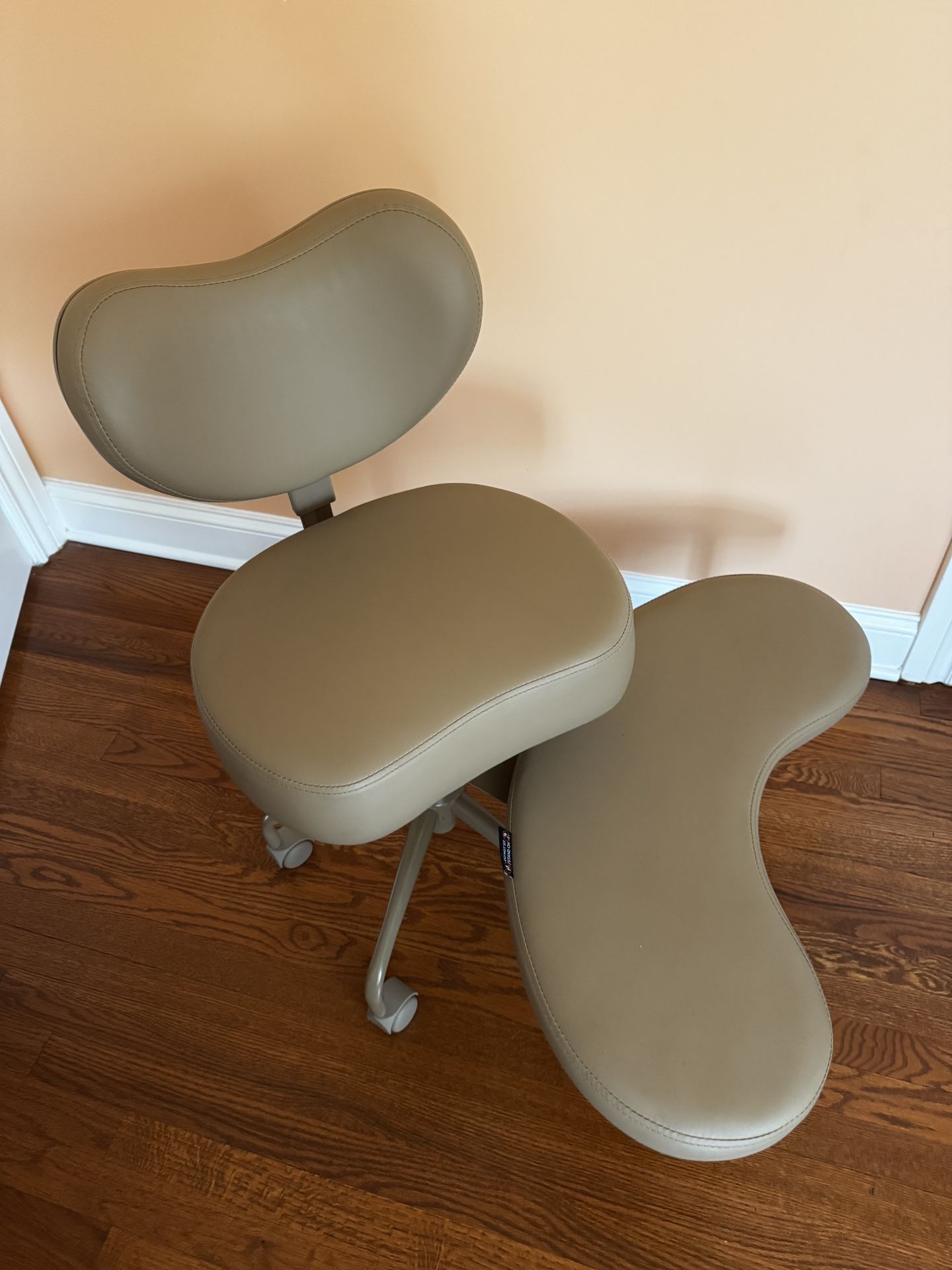 Pipersong Meditation Desk Chair