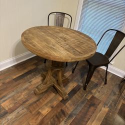 Round Dinning Table