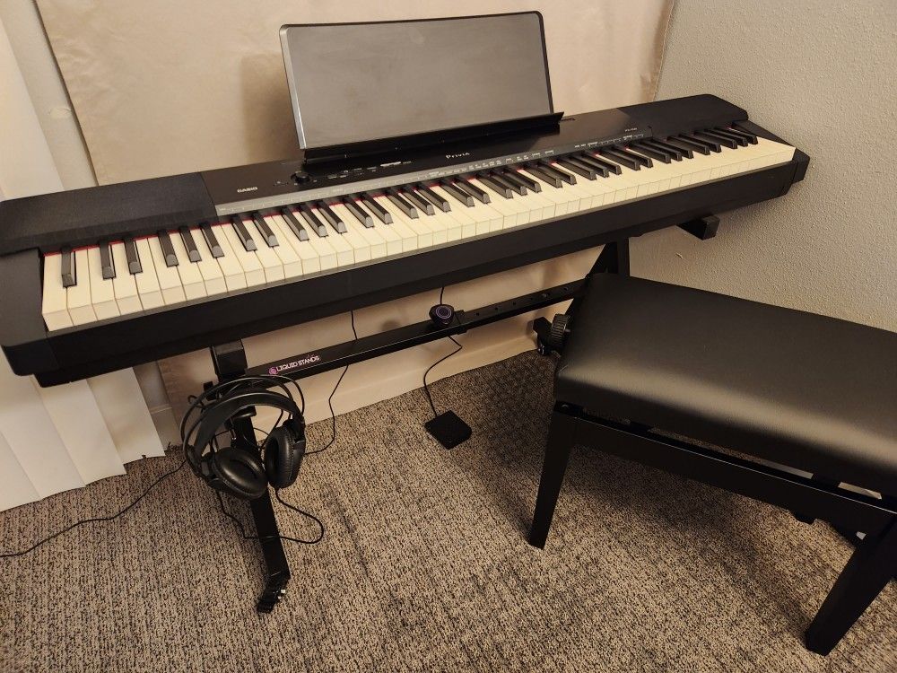 Casio Privia PX 150 digital piano/piano/keyboard