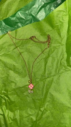 Gold plated Necklace with Pink Flower Pendant