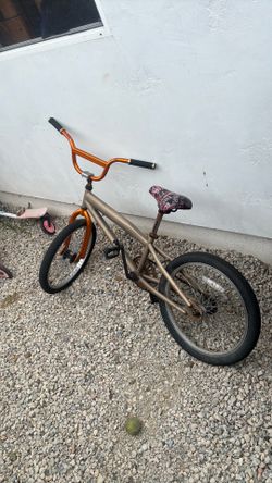 BMX - thruster 2.0 rampage
