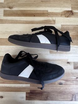 Madden girls sneakers