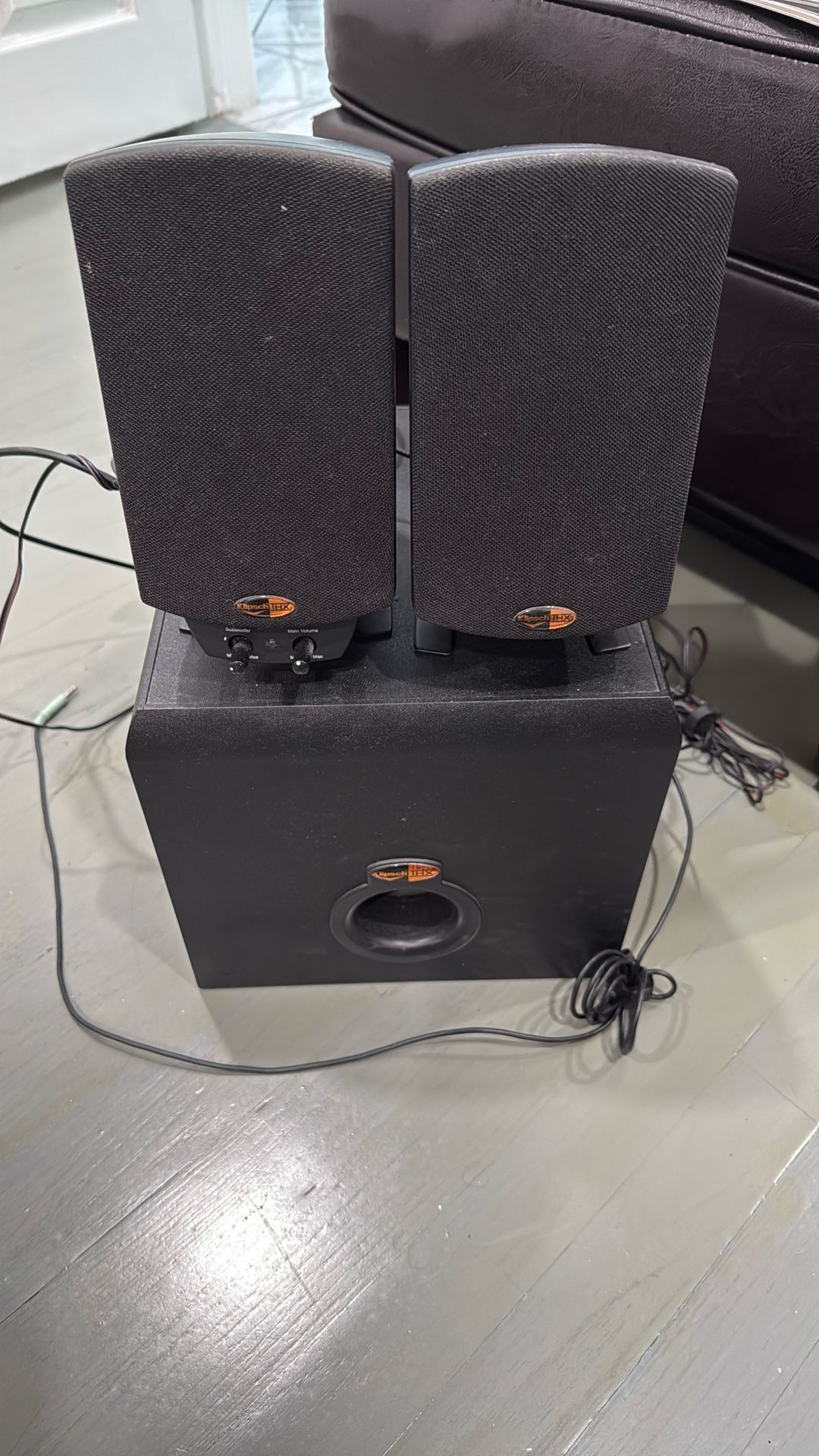 Klipsch Model Comedian 2.1 Subwoofer And 2 Speakers