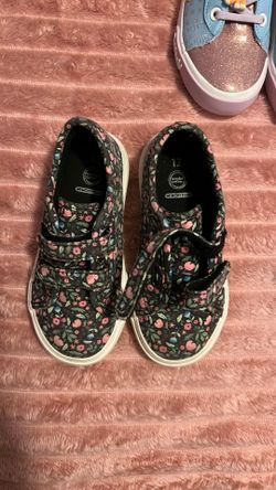Youth Shoes Size 12