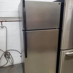 Refrigerador GE Width 28 Inches 