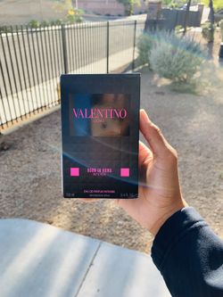 Valentino Uomo Born in Roma Intense