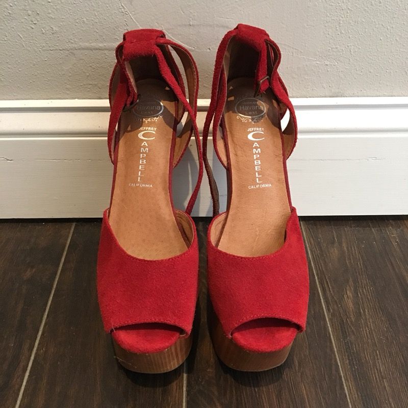 Women’s Jeffrey Campbell size 8 Platform Heels