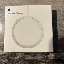 Brand New MagSafe Charger!
