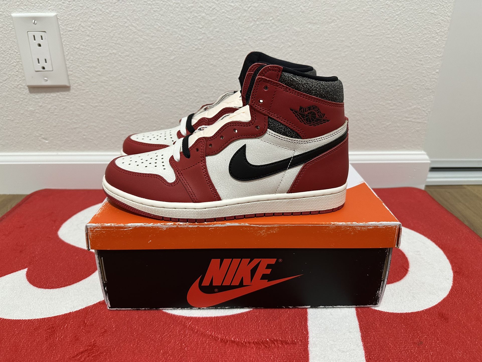 Jordan 1 Lost And Found Chicago Size 8