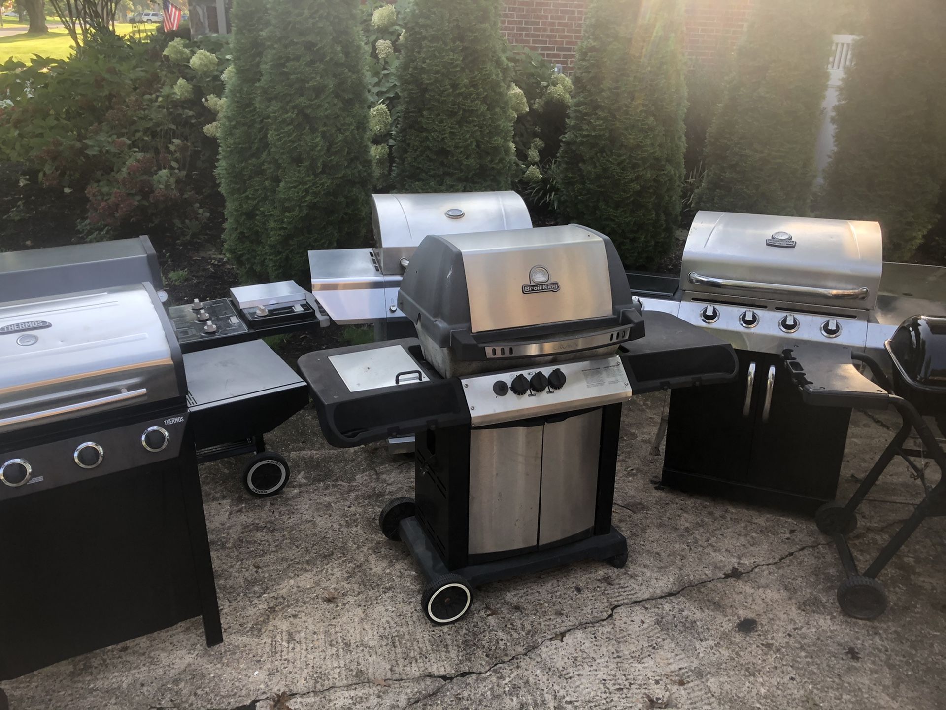 Collection of assorted propane And Natural Gas Grills