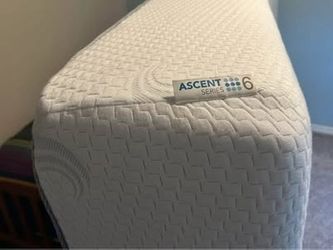 Queen Mattress - Memory Foam