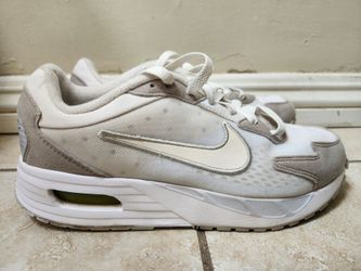 Women's Nike Air Max Solo Phantom 7½